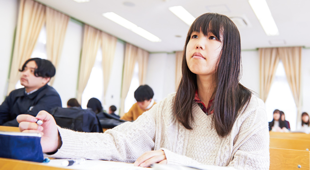 日本語日本文学科